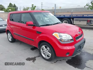 2011 Kia Soul + with VIN KNDJT2A23B7236403, listed as a IAAI auction lot 42100271 with 75,349 mi miles. Bid and sale history available at carsss.com. Image 1.
