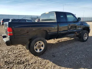 2000 Dodge Ram 2500 with VIN 1B7KF2367YJ189044, listed as a Copart auction lot 74920094 with 263,440 mi miles and Salvage Title. Bid and sale history available at carsss.com. Image 3.