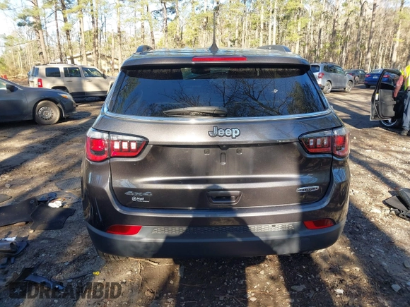2022 Jeep Compass Latitude with VIN 3C4NJDBB8NT124794, listed as a IAAI auction lot 41817343 with 55,166 mi miles and . Bid and sale history available at DreamBid. Image 17.