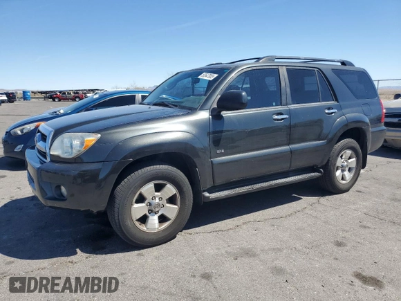 2008 Toyota 4Runner SR5 z VIN JTEZU14R68K015348, wystawiony jako Copart lot #50547885 z przebiegiem 212 157 mil mil oraz Szkoda całkowita • Salvage title. Historia ofert i sprzedaży dostępna na DreamBid. Obrazek 1.