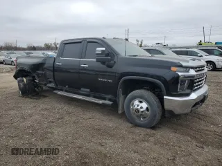 2022 Chevrolet Silverado 3500HD LTZ with VIN 1GC4YUEY4NF272944, listed as a Copart auction lot 81699974 with 37,531 mi miles and Salvage Title. Bid and sale history available at carsss.com. Image 4.