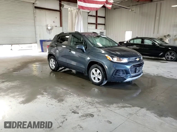2022 Chevrolet Trax LT with VIN KL7CJPSM5NB524627, listed as a Copart auction lot 53074045 with 28,381 mi miles and Salvage Title. Bid and sale history available at carsss.com. Image 14.