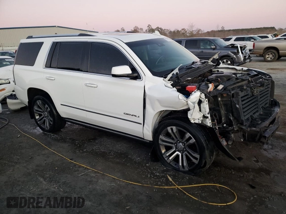 2018 GMC Yukon Denali with VIN 1GKS1CKJXJR269329, listed as a Copart auction lot 83078724 with 91,226 mi miles and Salvage Title. Bid and sale history available at carsss.com. Image 4.