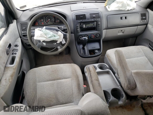 2005 Kia Sedona LX with VIN KNDUP131356628968, listed as a Copart auction lot 80255874 with 223,761 mi miles and Salvage Title. Bid and sale history available at carsss.com. Image 8.