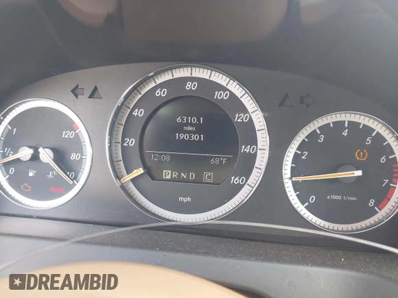 2008 Mercedes-Benz C 300 Sport with VIN WDDGF81X28F072081, listed as a IAAI auction lot 41989962 with 190,301 mi miles and . Bid and sale history available at carsss.com. Image 7.