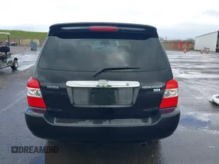 2006 Toyota Highlander z VIN JTEDW21A660011575, wystawiony jako IAAI lot #41799387 z przebiegiem 177 209 mil mil oraz . Historia ofert i sprzedaży dostępna na DreamBid. Obrazek 17.