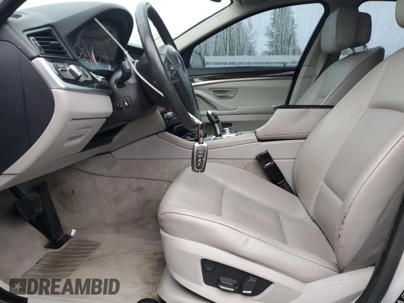 2012 BMW 5 Series 528i xDrive with VIN WBAXH5C59CDW04183, listed as a Copart auction lot 54977285 with 146,507 mi miles and Clean Title. Bid and sale history available at DreamBid. Image 7.
