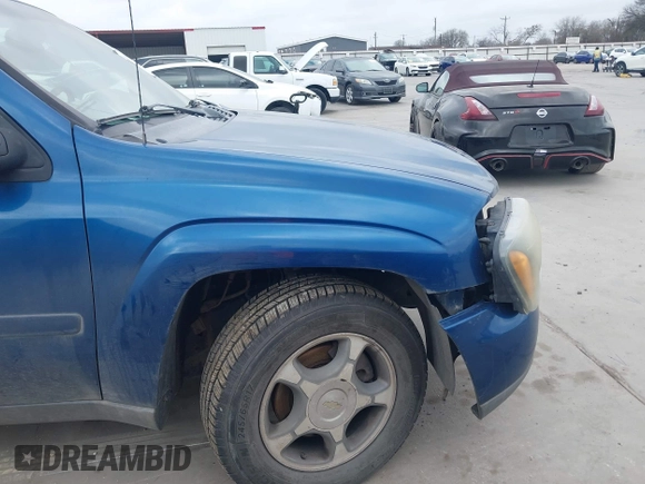 2006 Chevrolet TrailBlazer LS with VIN 1GNET16S166150014, listed as a IAAI auction lot 41699661 with 210,622 mi miles and . Bid and sale history available at DreamBid. Image 18.