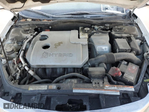 2010 Ford Fusion Hybrid with VIN 3FADP0L3XAR390969, listed as a Copart auction lot 44352785 with 184,059 mi miles and Salvage Title. Bid and sale history available at carsss.com. Image 12.