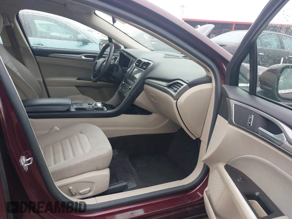 2017 Ford Fusion SE with VIN 3FA6P0HD2HR366766, listed as a IAAI auction lot 41568169 with 112,613 mi miles and . Bid and sale history available at DreamBid. Image 5.
