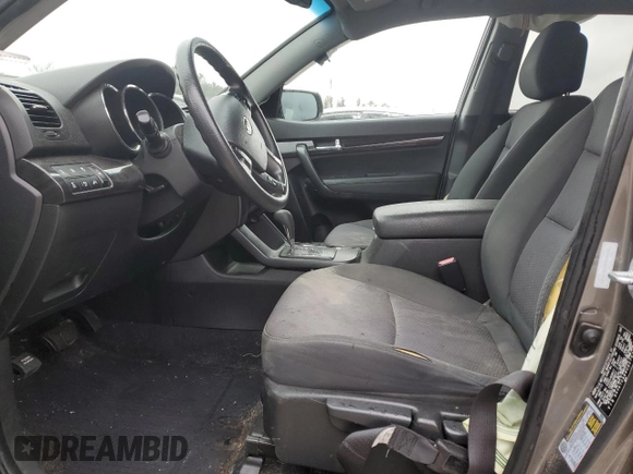 2012 Kia Sorento LX with VIN 5XYKTCA66CG270725, listed as a Copart auction lot 46607405 with Not Provided miles and Non Repairable. Bid and sale history available at DreamBid. Image 7.