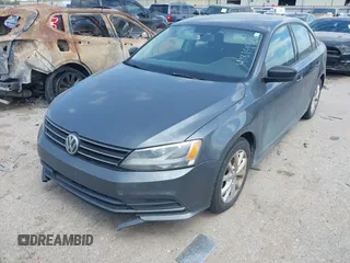2015 Volkswagen Jetta SE z VIN 3VWD17AJ1FM241454, wystawiony jako IAAI lot #41819906 z przebiegiem 151 947 mil mil oraz . Historia ofert i sprzedaży dostępna na DreamBid. Obrazek 2.