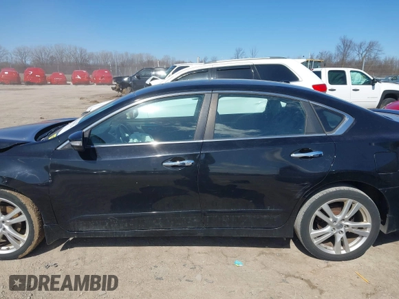 2013 Nissan Altima SV with VIN 1N4BL3AP7DN470960, listed as a IAAI auction lot 41968524 with 118,263 mi miles and . Bid and sale history available at DreamBid. Image 15.