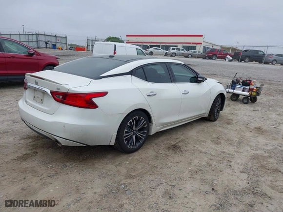 2017 Nissan Maxima SR with VIN 1N4AA6AP7HC425022, listed as a IAAI auction lot 41909028 with 72,371 mi miles. Bid and sale history available at carsss.com. Image 4.
