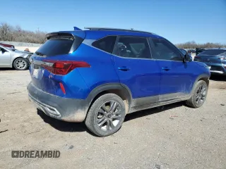 2021 Kia Seltos S with VIN KNDEU2AA4M7051091, listed as a Copart auction lot 48225815 with 82,403 mi miles and Salvage Title. Bid and sale history available at DreamBid. Image 3.