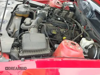 2014 Ford Mustang V6 с VIN 1ZVBP8AM8E5270878, выставлен на аукционе IAAI как лот 42902518 с пробегом 99 451 миль миль и . История ставок и продаж доступна на DreamBid. Изображение 19.