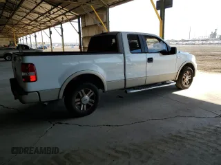 2008 Ford F-150 XL с VIN 1FTPX12V38FB82004, выставлен на аукционе Copart как лот 57708935 с пробегом 229 759 миль миль и Чистый • Clean title. История ставок и продаж доступна на DreamBid. Изображение 3.
