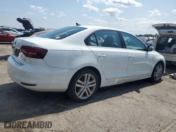 2017 Volkswagen Jetta SEL with VIN 3VWL17AJ2HM211751, listed as a Copart auction lot 61907755 with 64,668 mi miles and Salvage title. Bid and sale history available at DreamBid. Image 3.