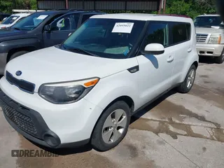 2014 Kia Soul with VIN KNDJN2A2XE7078804, listed as a IAAI auction lot 42095022 with 153,536 mi miles. Bid and sale history available at carsss.com. Image 2.