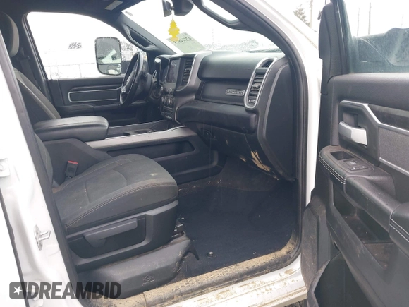 2022 Ram 2500 Big Horn с VIN 3C6UR5DL8NG126870, выставлен на аукционе IAAI как лот 42014673 с пробегом 95 883 миль миль и . История ставок и продаж доступна на DreamBid. Изображение 5.