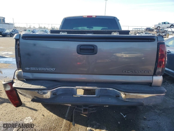 2002 Chevrolet Silverado 1500 LS with VIN 2GCEK19V121325686, listed as a Copart auction lot 42398665 with 188,357 mi miles and Salvage Title. Bid and sale history available at carsss.com. Image 6.