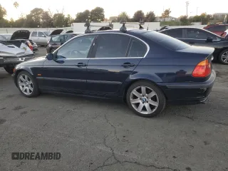 1999 BMW 3 Series 328i with VIN WBAAM5330XKG07140, listed as a Copart auction lot 88119065 with 235,523 mi miles and Salvage Title. Bid and sale history available at carsss.com. Image 2.