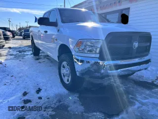 2017 Ram 2500 Tradesman z VIN 3C6TR5HT2HG551348, wystawiony jako Copart lot #50373505 z przebiegiem 178 282 mil mil oraz Czysty tytuł • Clean title. Historia ofert i sprzedaży dostępna na DreamBid. Obrazek 1.