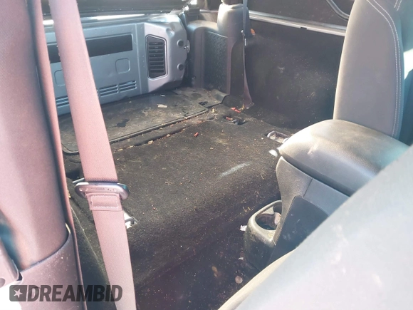 2016 Jeep Wrangler Sahara z VIN 1C4AJWBGXGL120329, wystawiony jako IAAI lot #40239916 z przebiegiem 96 731 mil mil oraz . Historia ofert i sprzedaży dostępna na DreamBid. Obrazek 8.