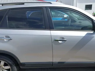 2012 Kia Sorento LX with VIN 5XYKT4A26CG292968, listed as a IAAI auction lot 42066841 with 215,295 mi miles. Bid and sale history available at carsss.com. Image 14.