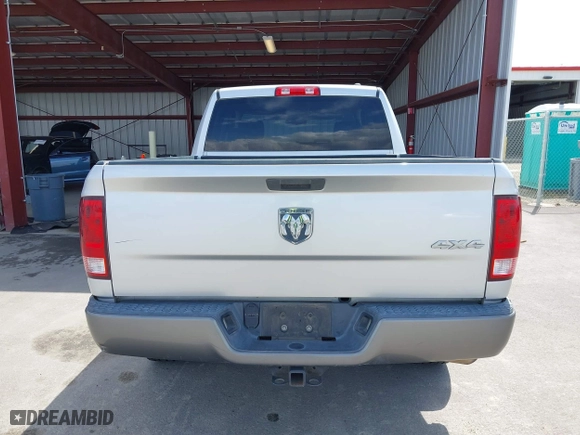 2009 Dodge Ram 1500 SLT with VIN 1D3HV18T79S709655, listed as a IAAI auction lot 41912247 with 206,384 mi miles. Bid and sale history available at carsss.com. Image 17.