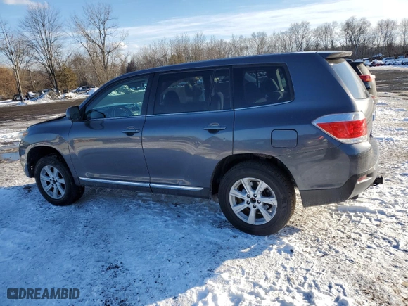 2012 Toyota Highlander with VIN 5TDBK3EH5CS151369, listed as a Copart auction lot 42205145 with 182,166 mi miles and Salvage Title. Bid and sale history available at carsss.com. Image 2.