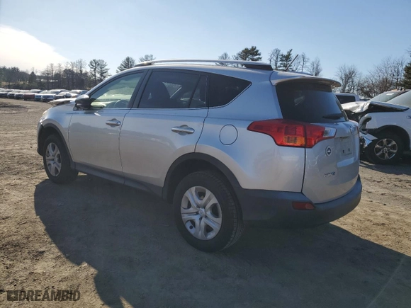 2015 Toyota RAV4 LE with VIN JTMBFREV7FJ046086, listed as a Copart auction lot 48578555 with 104,734 mi miles and Salvage Title. Bid and sale history available at carsss.com. Image 2.