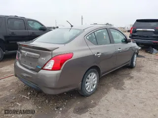 2016 Nissan Versa S Plus with VIN 3N1CN7AP2GL824665, listed as a IAAI auction lot 41332433 with 43,911 mi miles. Bid and sale history available at carsss.com. Image 4.
