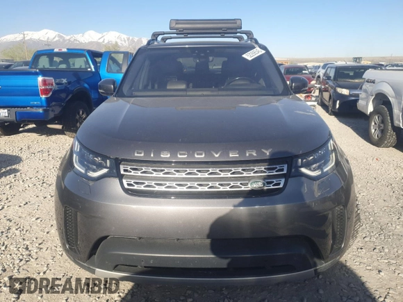 2018 Land Rover Discovery HSE z VIN SALRR2RVXJA077289, wystawiony jako Copart lot #52288545 z przebiegiem 79 881 mil mil oraz Tytuł czysty. Historia ofert i sprzedaży dostępna na DreamBid. Obrazek 5.