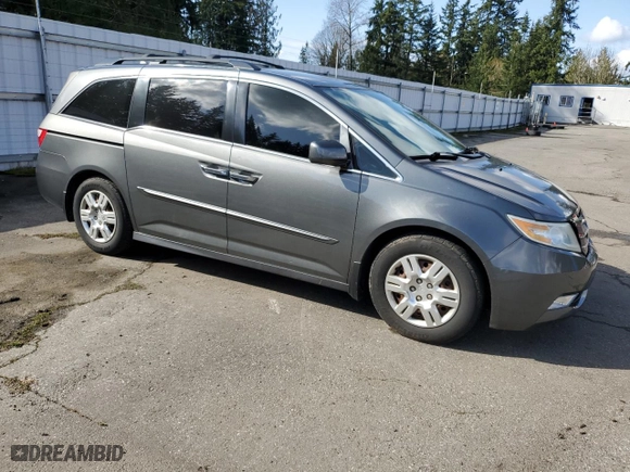2013 Honda Odyssey LX with VIN 5FNRL5H20DB041818, listed as a Copart auction lot 50827075 with 132,475 mi miles and Salvage Title. Bid and sale history available at carsss.com. Image 4.