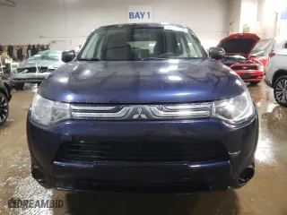 2014 Mitsubishi Outlander ES with VIN JA4AD2A34EZ008158, listed as a Copart auction lot 44355925 with 107,900 mi miles and Salvage Title. Bid and sale history available at carsss.com. Image 5.