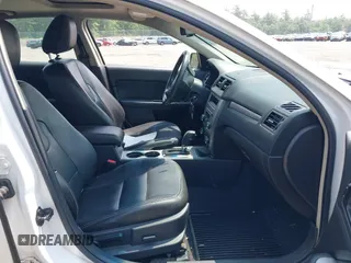2010 Ford Fusion Hybrid с VIN 3FADP0L37AR283930, выставлен на аукционе IAAI как лот 42494005 с пробегом 179 592 миль миль и . История ставок и продаж доступна на DreamBid. Изображение 5.