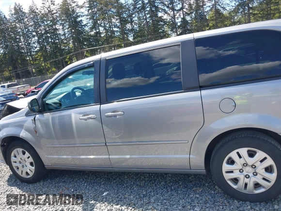 2016 Dodge Grand Caravan SE with VIN 2C4RDGBGXGR220549, listed as a IAAI auction lot 42074110 with 114,826 mi miles and . Bid and sale history available at DreamBid. Image 15.