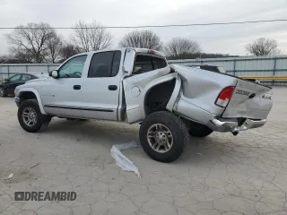 2001 Dodge Dakota Sport with VIN 1B7GG2AN01S145481, listed as a Copart auction lot 41833015 with 114,631 mi miles and Salvage Title. Bid and sale history available at carsss.com. Image 2.