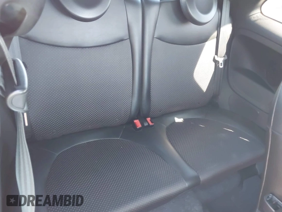 2016 FIAT 500e z VIN 3C3CFFGE3GT248390, wystawiony jako IAAI lot #41755852 z przebiegiem 37 991 mil mil oraz . Historia ofert i sprzedaży dostępna na DreamBid. Obrazek 8.