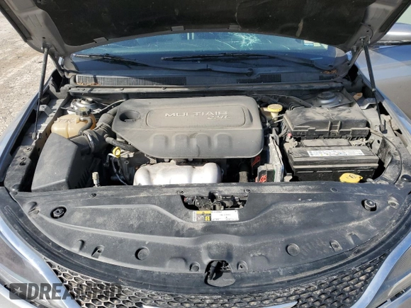 2015 Chrysler 200 C with VIN 1C3CCCCB6FN544974, listed as a Copart auction lot 51421285 with 195,262 mi miles and Salvage Title. Bid and sale history available at DreamBid. Image 11.