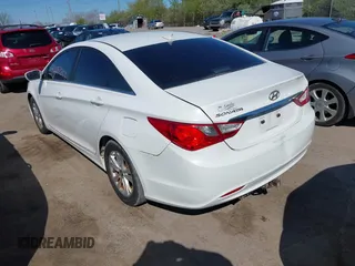 2013 Hyundai Sonata GLS with VIN 5NPEB4AC1DH742870, listed as a IAAI auction lot 42082853 with 145,078 mi miles and . Bid and sale history available at carsss.com. Image 3.