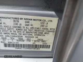 2006 Nissan Altima 2.5 with VIN 1N4AL11D46N438184, listed as a IAAI auction lot 41691180 with 326,541 mi miles. Bid and sale history available at carsss.com. Image 9.