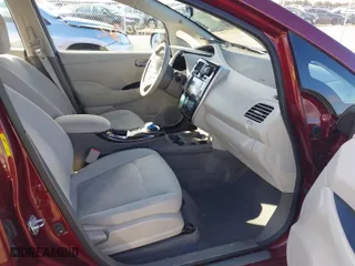 2017 Nissan LEAF SV with VIN 1N4BZ0CP4HC304648, listed as a IAAI auction lot 41701912 with NaN miles. Bid and sale history available at carsss.com. Image 5.