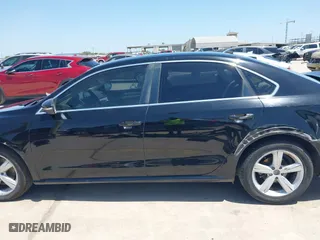 2012 Volkswagen Passat SE with VIN 1VWBH7A32CC094465, listed as a IAAI auction lot 41998550 with 139,833 mi miles. Bid and sale history available at carsss.com. Image 14.