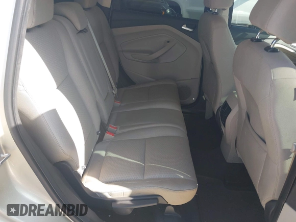 2017 Ford Escape SE z VIN 1FMCU0GD8HUC60074, wystawiony jako IAAI lot #41918443 z przebiegiem 85 787 mil mil oraz . Historia ofert i sprzedaży dostępna na DreamBid. Obrazek 8.