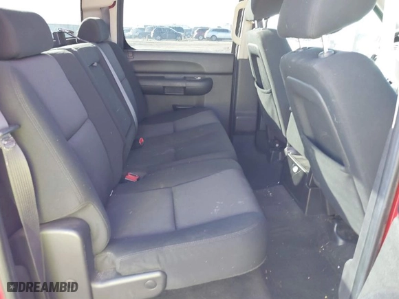 2010 Chevrolet Silverado 1500 LT with VIN 3GCRKSE3XAG193786, listed as a IAAI auction lot 41498612 with 165,465 mi miles. Bid and sale history available at carsss.com. Image 8.