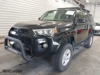 2017 Toyota 4Runner SR5 with VIN JTEBU5JR3H5412625, listed as a IAAI auction lot 41890217 with 34,717 mi miles. Bid and sale history available at carsss.com. Image 18.