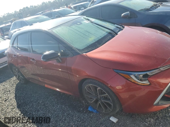 2020 Toyota Corolla Hatchback XSE with VIN JTNC4RBE6L3102514, listed as a Copart auction lot 74237394 with 0 mi miles and Non Repairable. Bid and sale history available at carsss.com. Image 4.