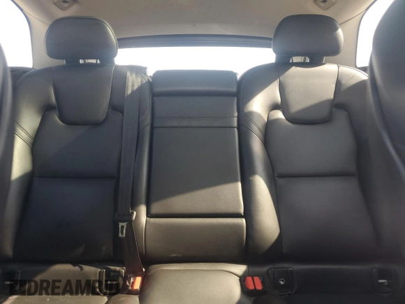 2019 Volvo XC60 Momentum with VIN LYV102DK2KB357942, listed as a Copart auction lot 58172435 with 157,646 mi miles and Salvage title. Bid and sale history available at DreamBid. Image 10.